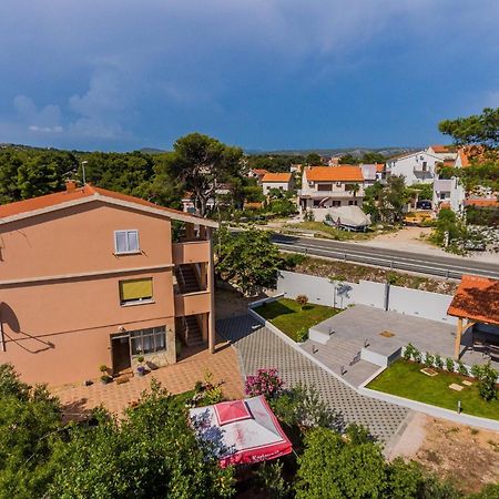 Apartmani Savin Brodarica  Zewnętrze zdjęcie